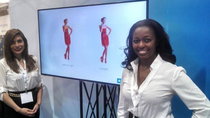 Trade show models in Chicago