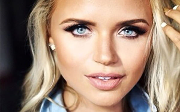 blue eyed promo model